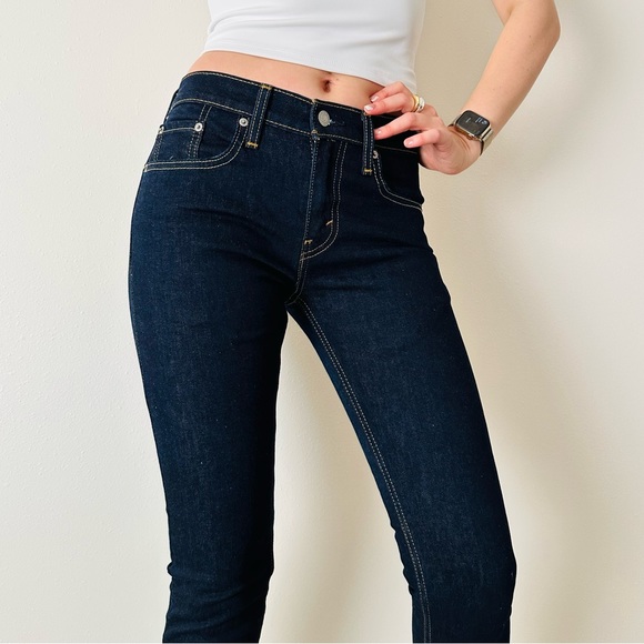 Vintage Levi’s 512 skinny dark blue 5 pocket stretchy women’s cotton denim jeans - Picture 4 of 7